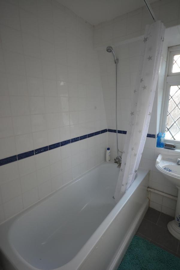 Five Bedroom Townhouse Near Excel Exhibition Centre Londres Extérieur photo