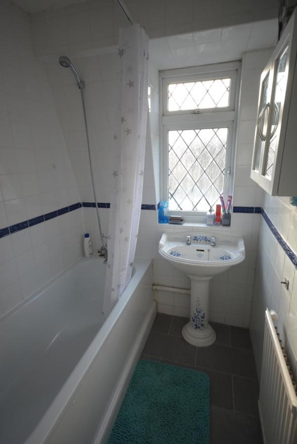 Five Bedroom Townhouse Near Excel Exhibition Centre Londres Extérieur photo